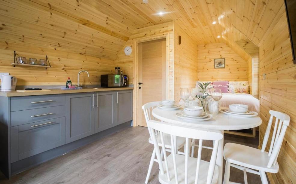 Wildflower Meadow Cabins Whitington Luaran gambar