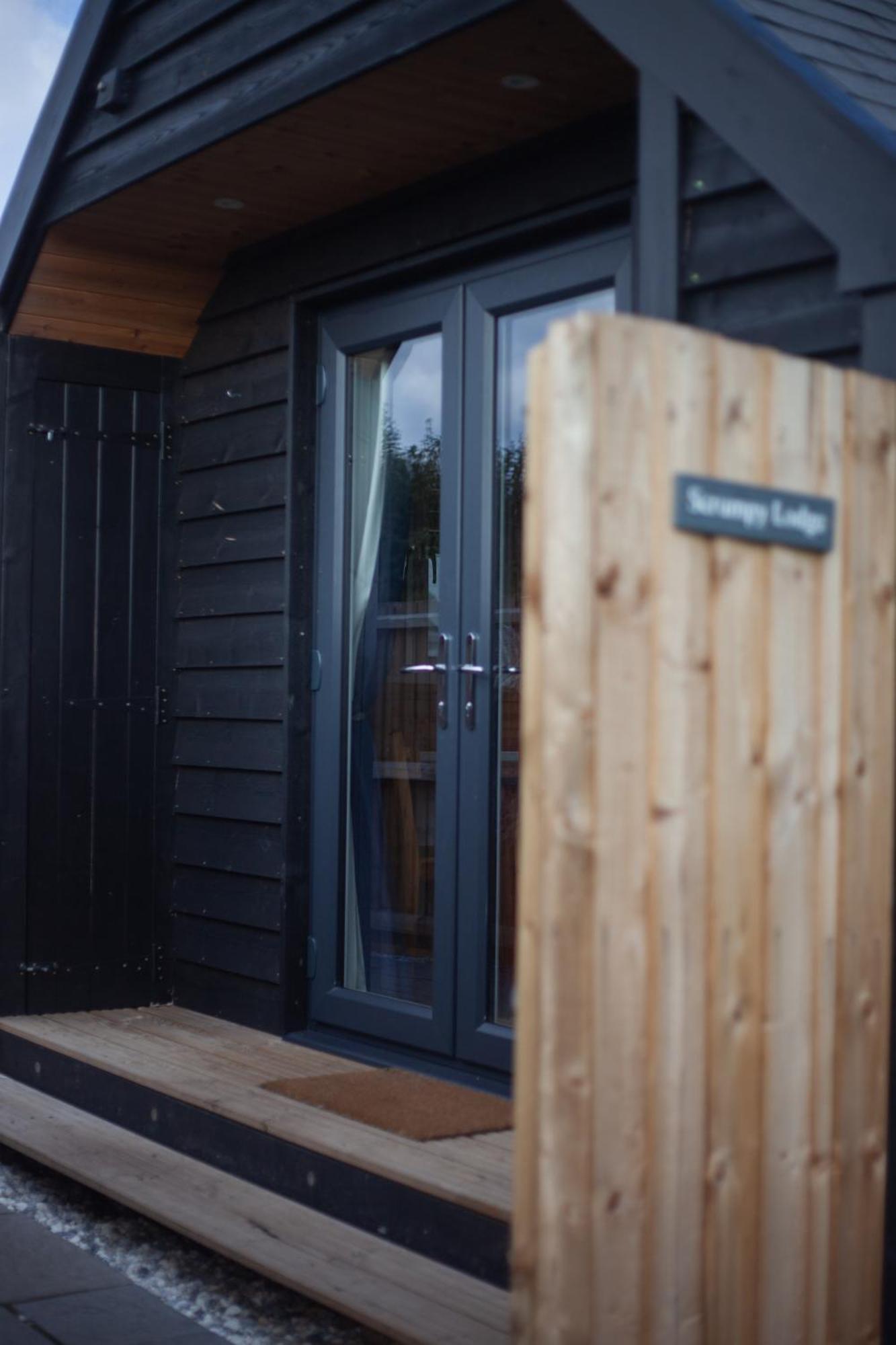 Wildflower Meadow Cabins Whitington Luaran gambar